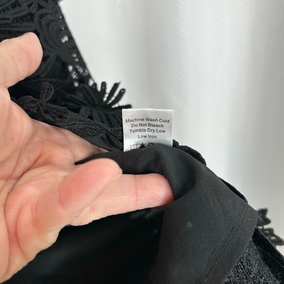 Tuckernuck Guipure Lace Faye Blouse black size XXXL event party holiday - Picture 6 of 11